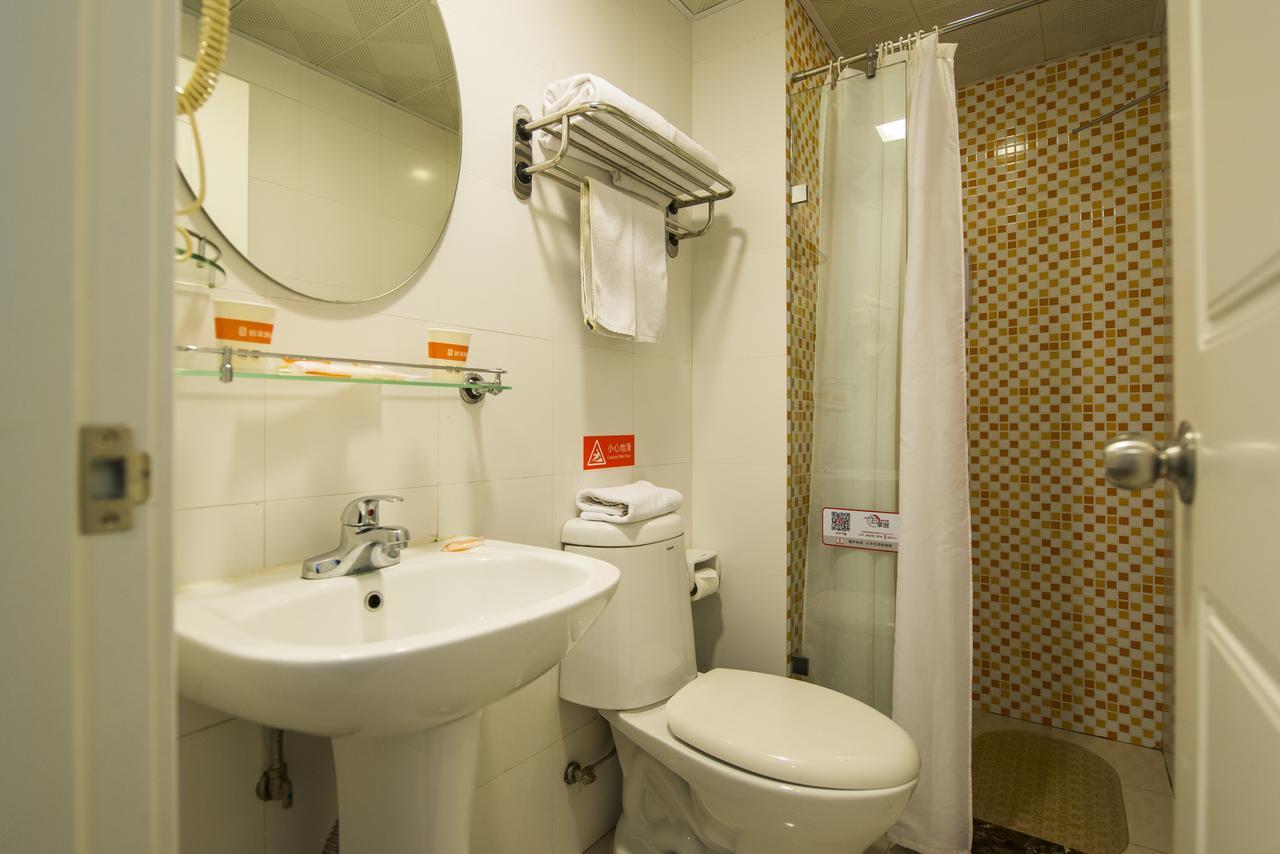 Home Inn Shanghai Xujiahui West Zhongshan Road Exterior foto